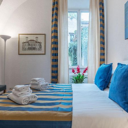 Cs Piazza Venezia Apartment โรม ภายนอก รูปภาพ